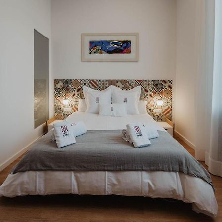 Petit Luxe Volta Bed and Breakfast Terrassa Buitenkant foto