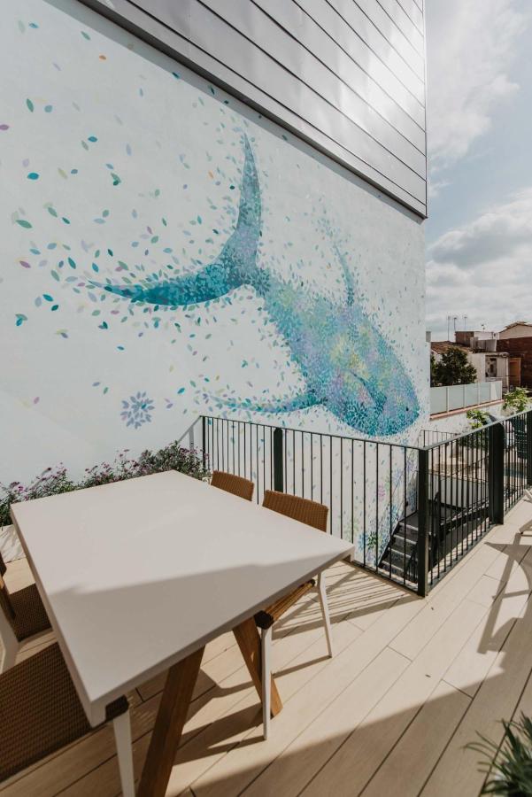 Petit Luxe Volta Bed and Breakfast Terrassa Buitenkant foto