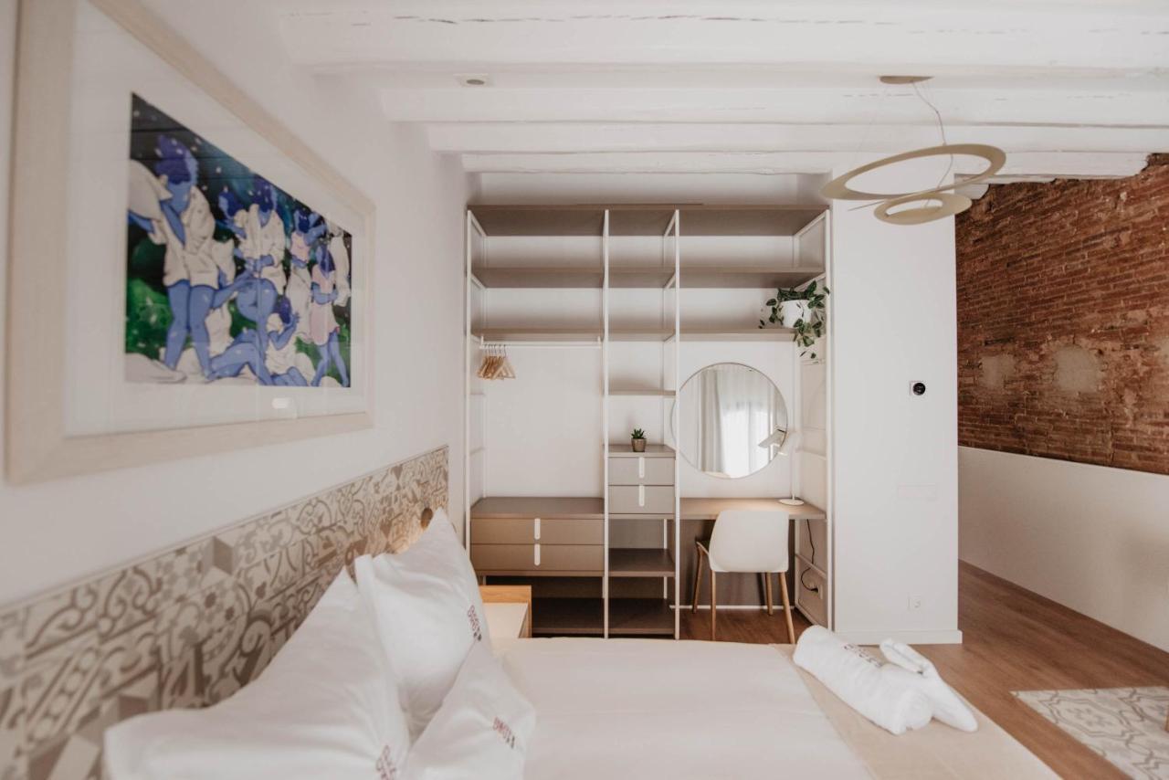 Petit Luxe Volta Bed and Breakfast Terrassa Buitenkant foto