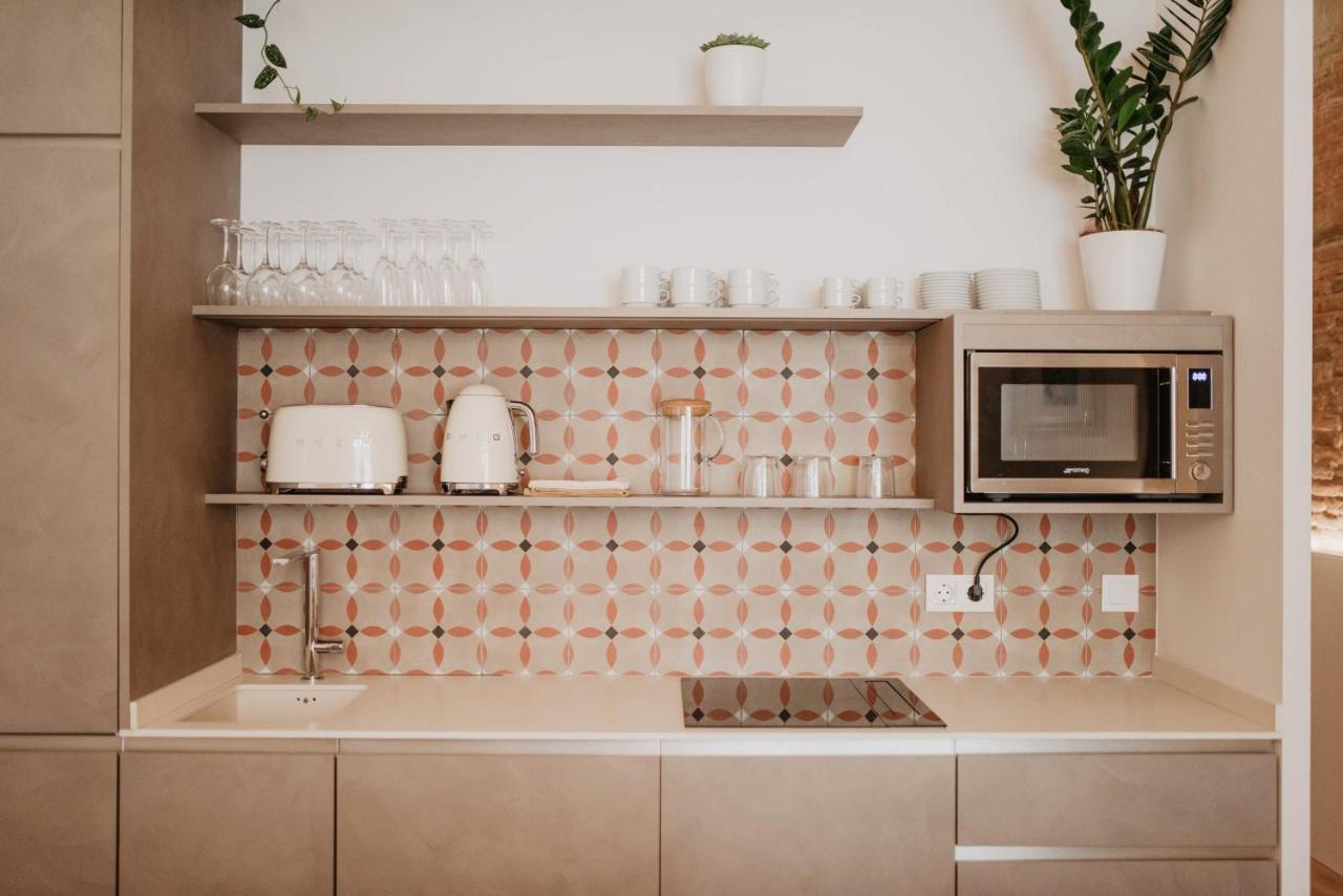 Petit Luxe Volta Bed and Breakfast Terrassa Buitenkant foto
